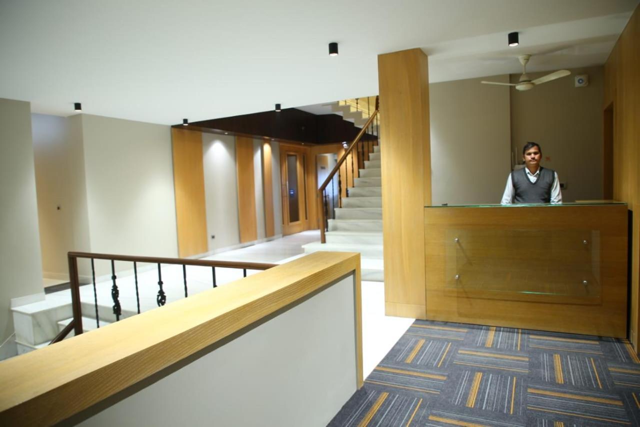 Hotel Rajmahal Muradabad Dış mekan fotoğraf