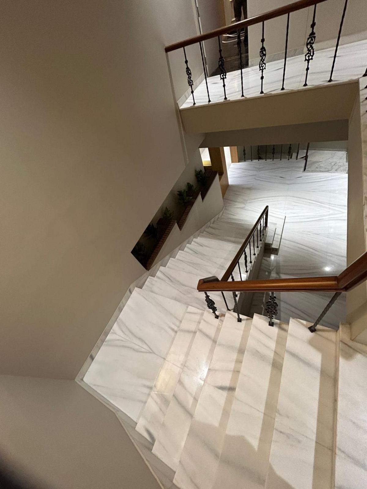 Hotel Rajmahal Muradabad Dış mekan fotoğraf